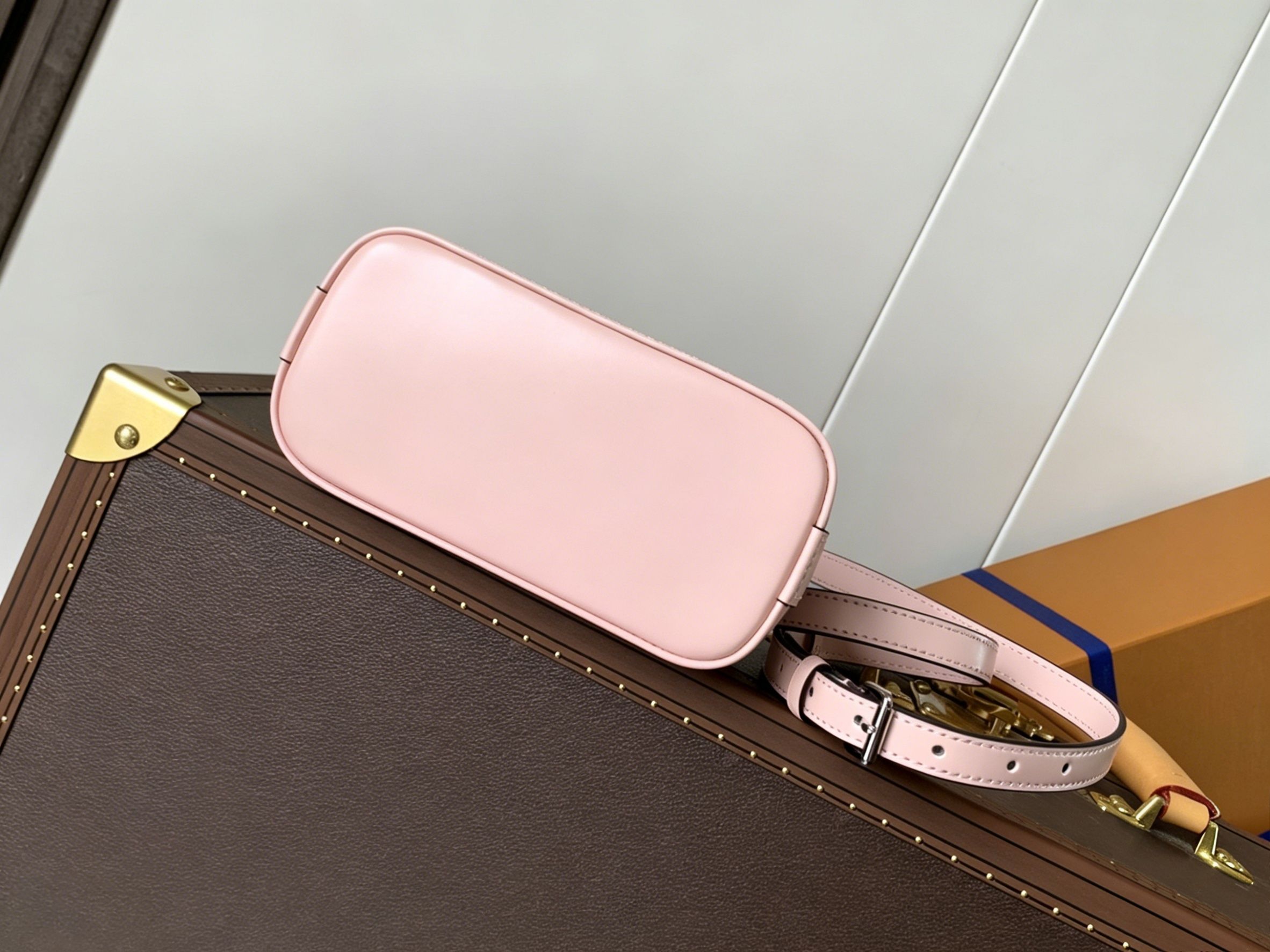 Handheld Purse Brand New Conve - огляд і ціна Shoulder Bag Structured