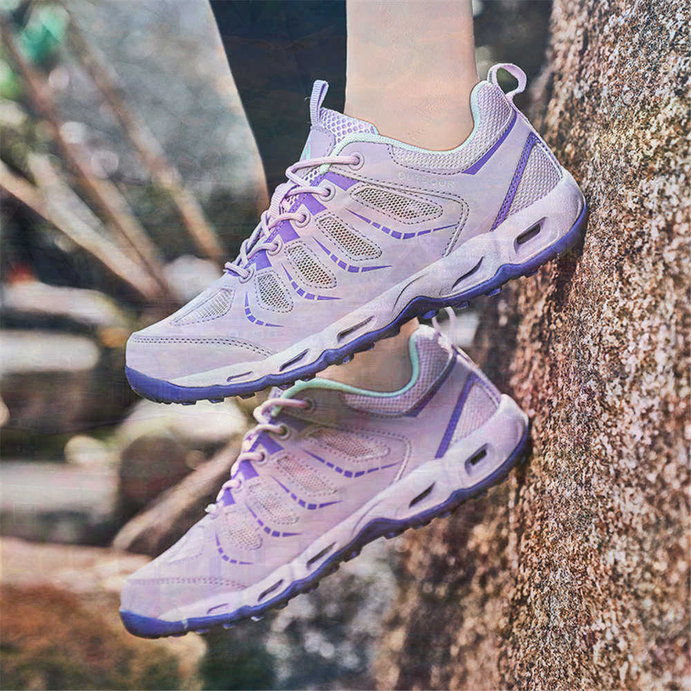 Sumer Round Tip Silver Sneaker - огляд і ціна Women'S Green Formal Wear